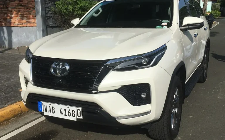 Toyota Fortuner taxi hire in Goa